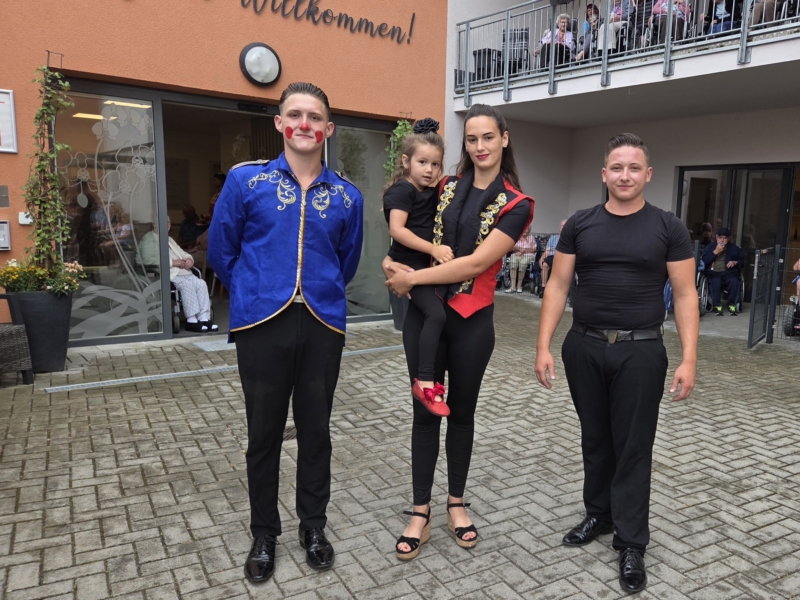 Manege frei im Haus alma!